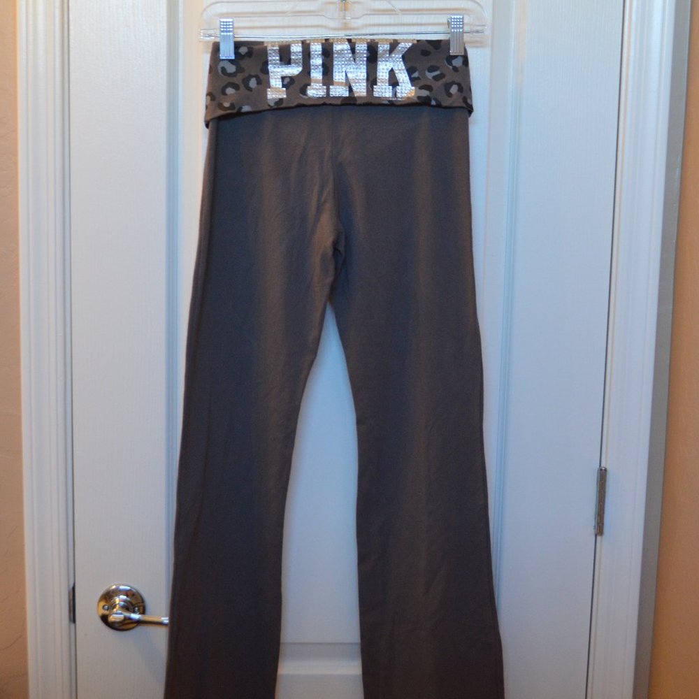 PINK yoga pants